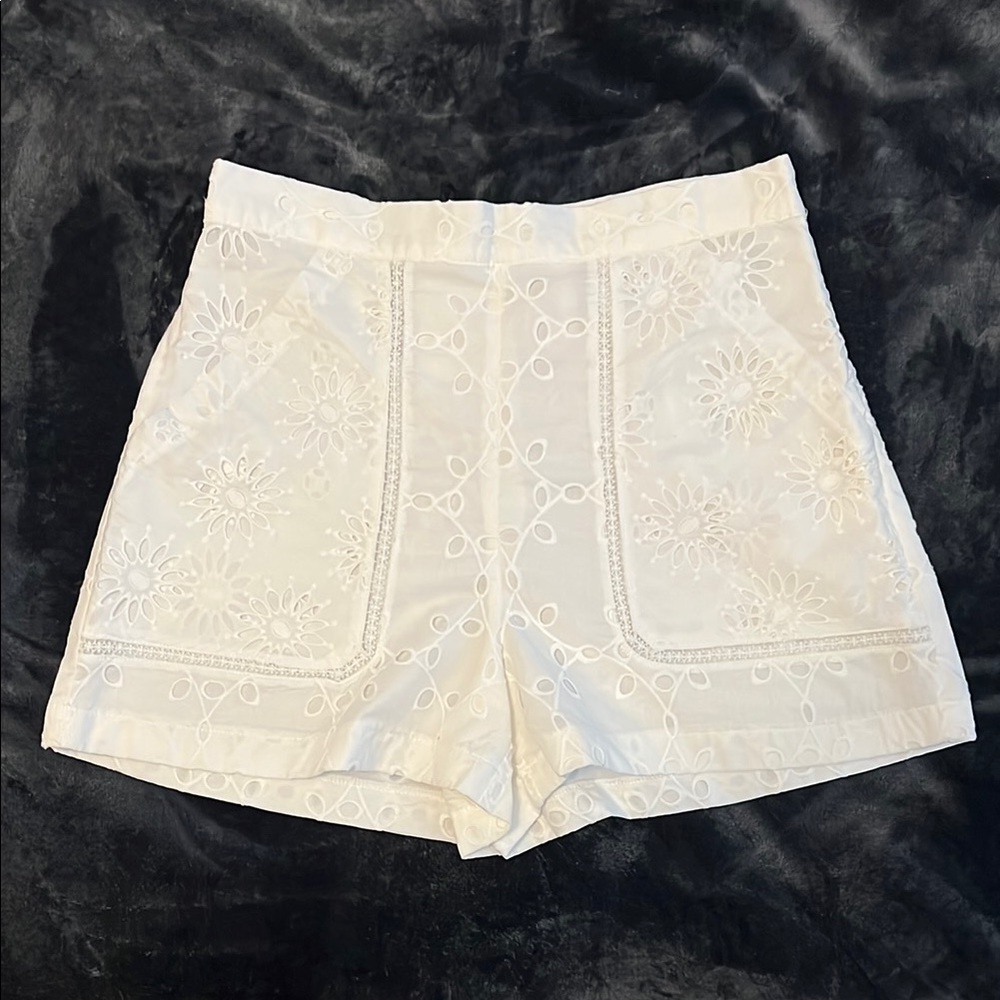 Zara White Floral High Waist Shorts